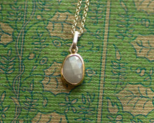 Load image into Gallery viewer, Silver Sapphire necklace
