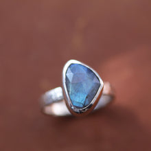 Load image into Gallery viewer, Sterling Silver Labradorite Ring - Size 8
