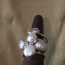 Load image into Gallery viewer, Pearl Ring in Sterling Silver III
