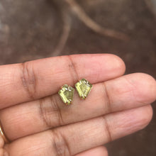 Load image into Gallery viewer, Peridot Earrings in Gold
