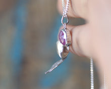 Load image into Gallery viewer, Pink Sapphire Orchid  Necklace
