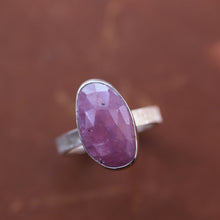 Load image into Gallery viewer, Pink Sapphire Ring- Size 7
