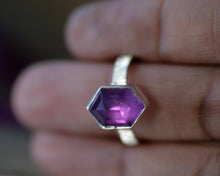 Load image into Gallery viewer, Sterling Silver Amethyst Ring- Size 7

