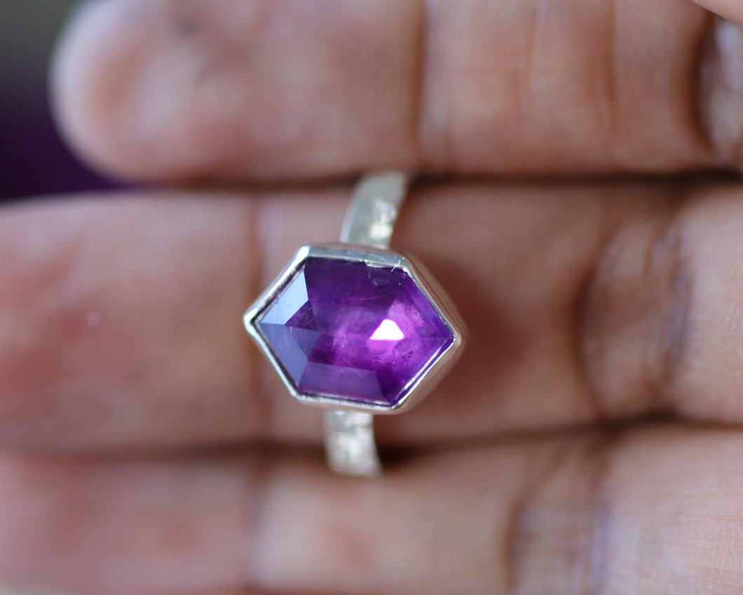 Sterling Silver Amethyst Ring - Size 7.25