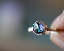 Load image into Gallery viewer, Sterling Silver Abalone Ring Size 6
