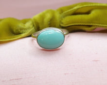 Load image into Gallery viewer, Sterling Silver Fox Turquoise Rings -Size 4.5
